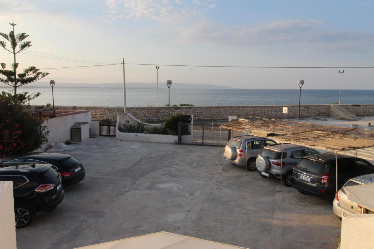 Seahorse In Marzamemi, Una Terrazza Sul Mare Apartment Екстериор снимка